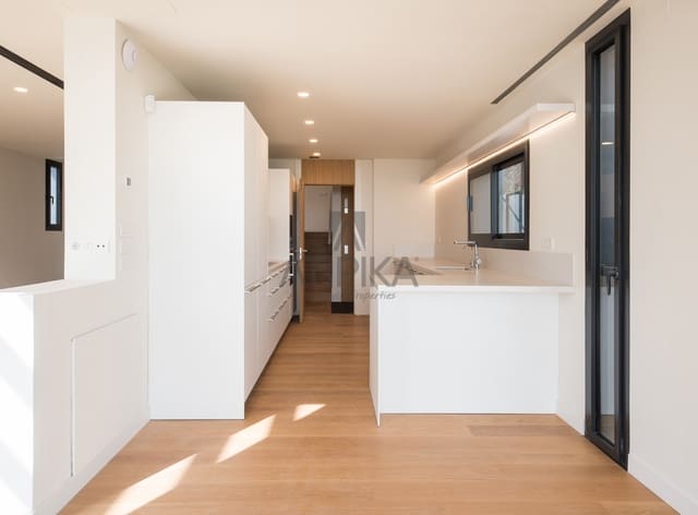 6 sypialnia Willa na sprzedaż w Miasto Barcelona z basenem - 3 950 000 € (Ref: 7936551)