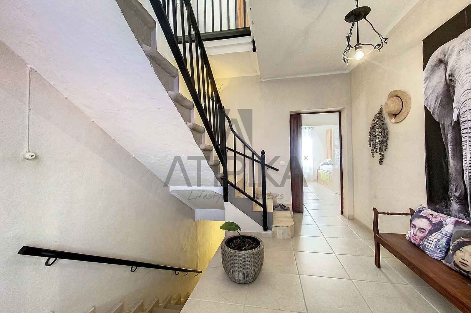 6 bedroom Villa for sale in Es Castell - € 520,000 (Ref: 7942228)