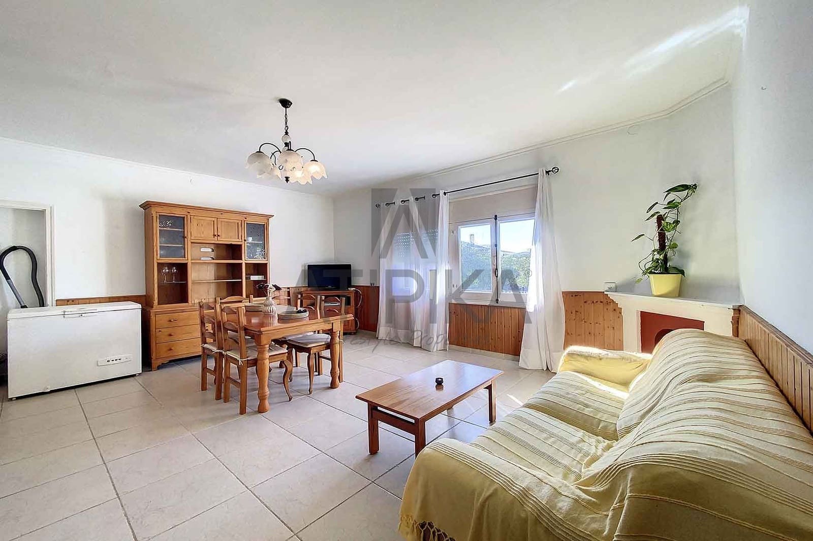 6 bedroom Villa for sale in Es Castell - € 520,000 (Ref: 7942228)