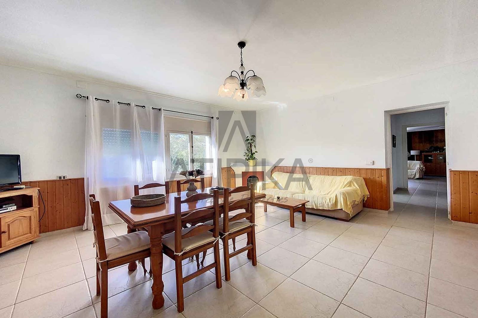 6 bedroom Villa for sale in Es Castell - € 520,000 (Ref: 7942228)