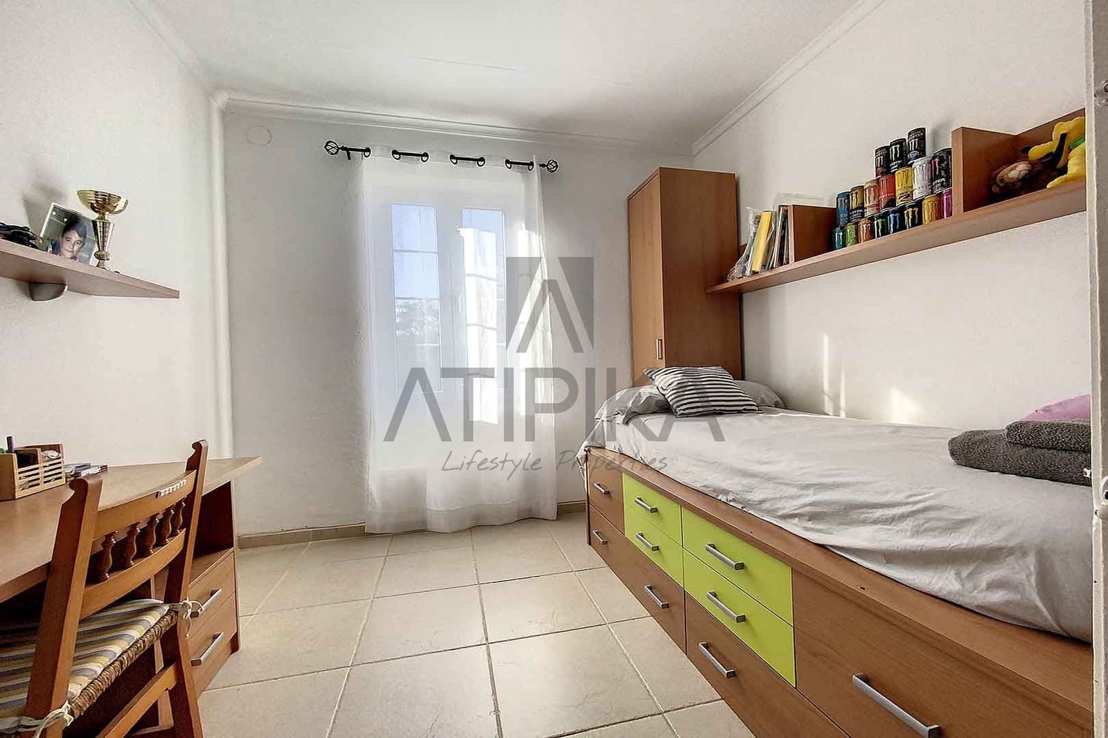 6 bedroom Villa for sale in Es Castell - € 520,000 (Ref: 7942228)