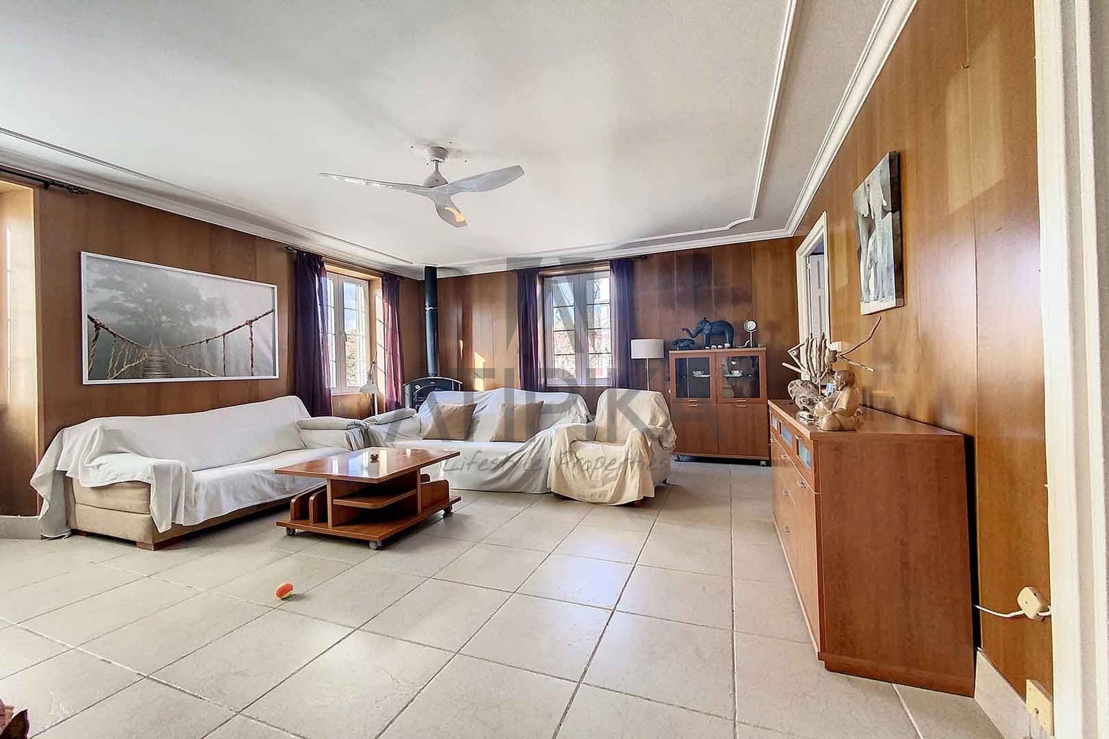 6 bedroom Villa for sale in Es Castell - € 520,000 (Ref: 7942228)