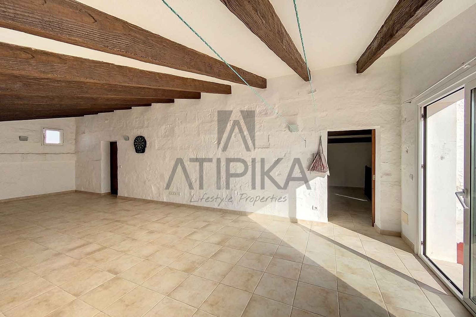 6 bedroom Villa for sale in Es Castell - € 520,000 (Ref: 7942228)