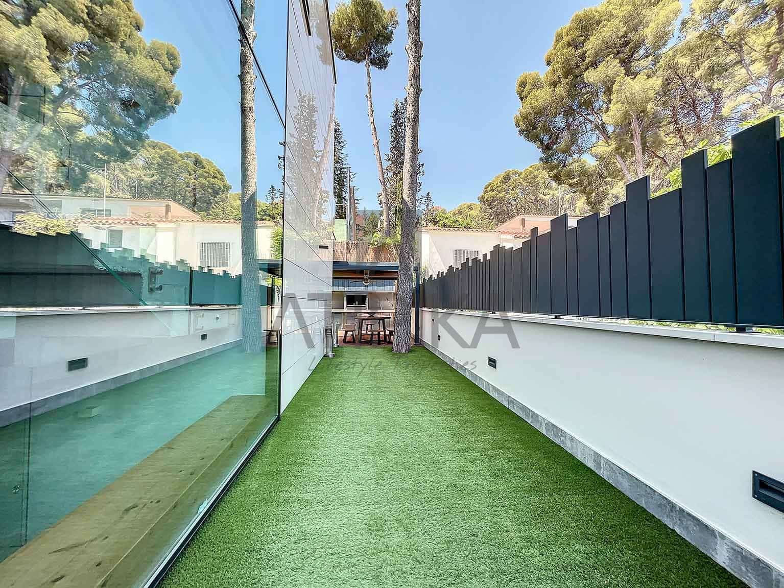 5 quarto Moradia para venda em Castelldefels com piscina - 2 400 000 € (Ref: 7979100)