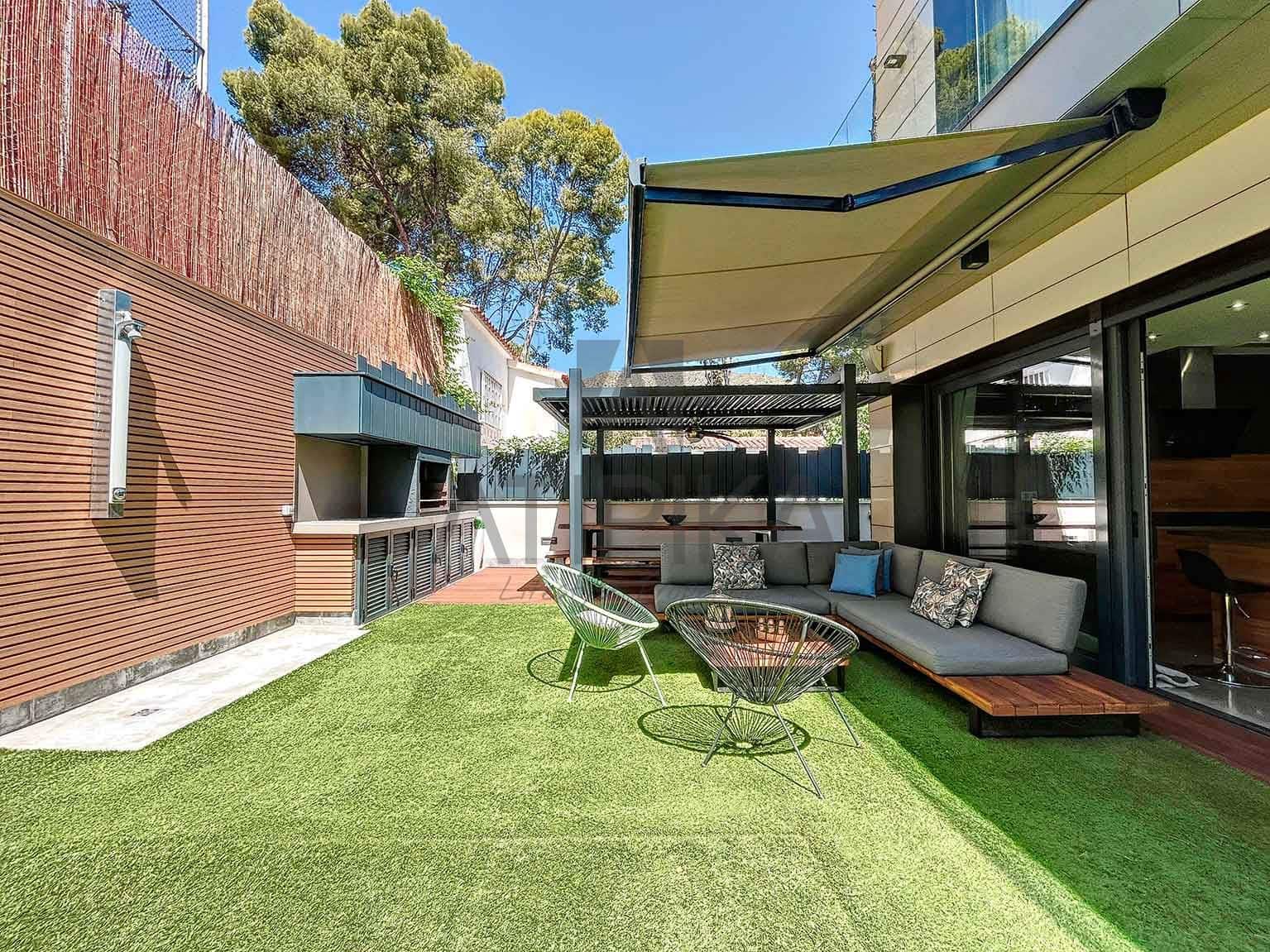 5 quarto Moradia para venda em Castelldefels com piscina - 2 400 000 € (Ref: 7979100)