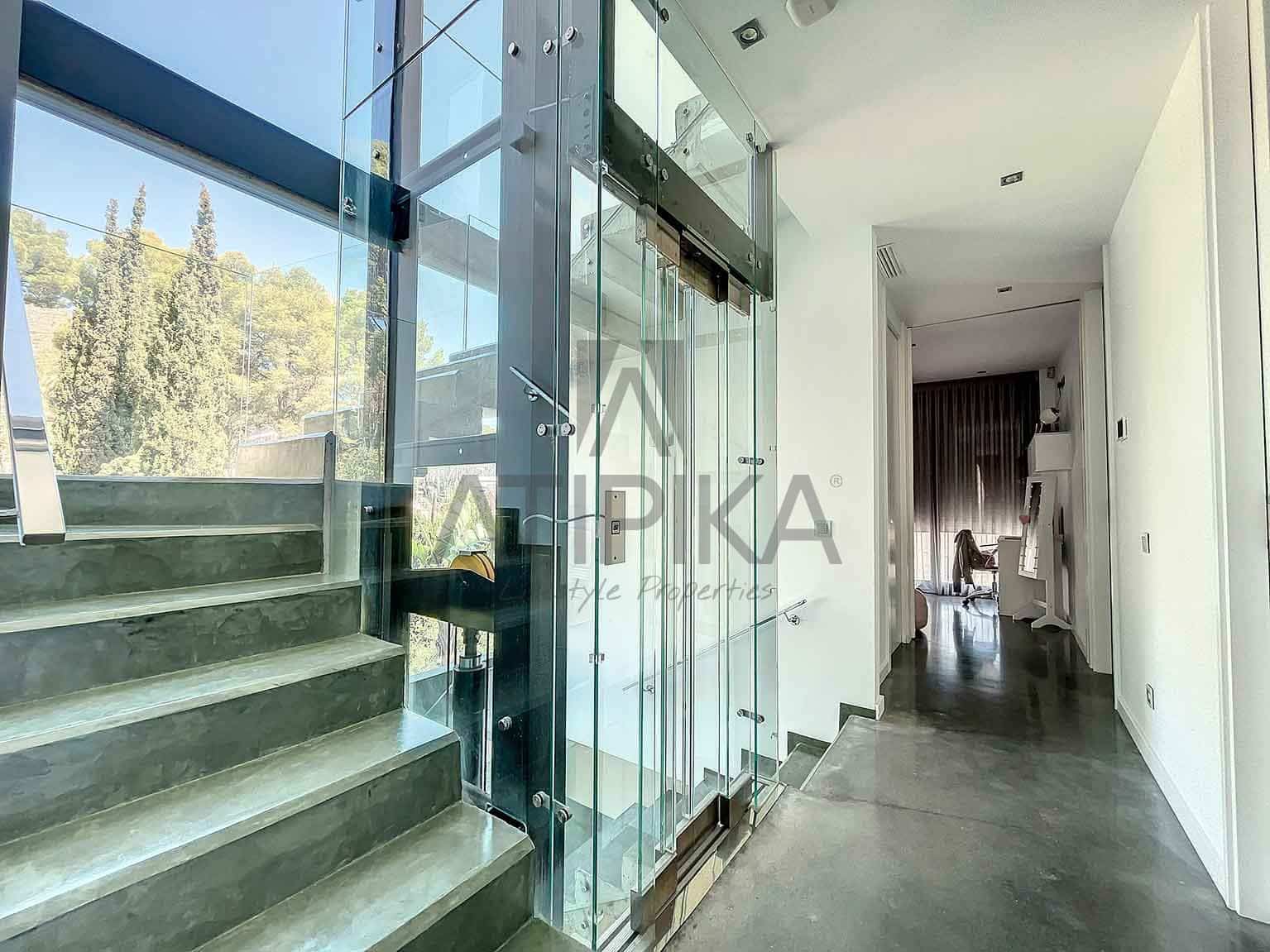 5 quarto Moradia para venda em Castelldefels com piscina - 2 400 000 € (Ref: 7979100)