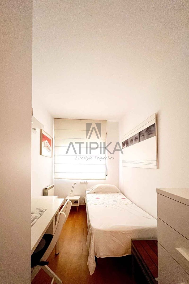 4 soveværelse Lejlighed til salg i Sitges med swimmingpool - € 645.000 (Ref: 8017432)