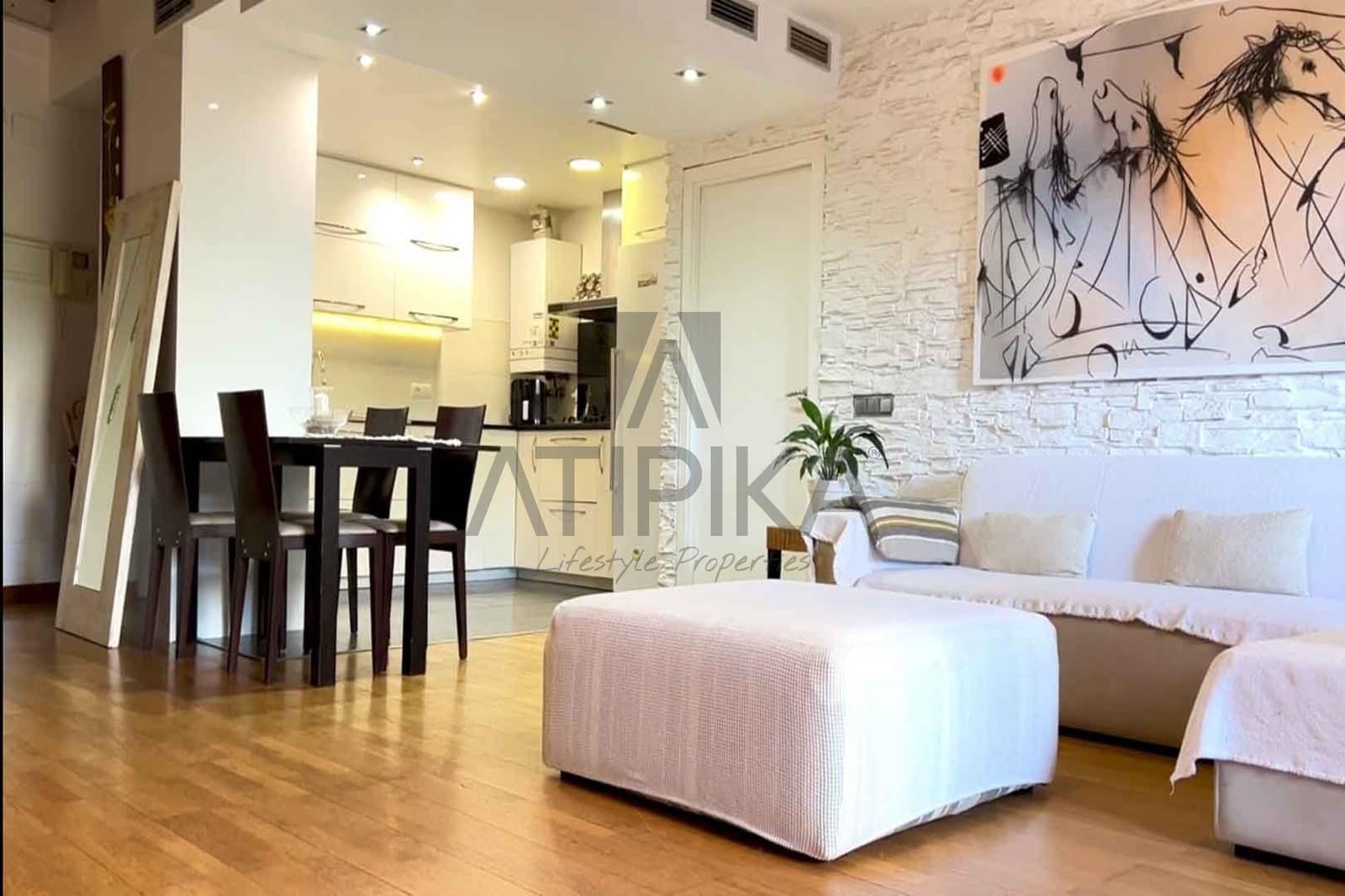 4 quarto Apartamento para venda em Sitges com piscina - 645 000 € (Ref: 8017432)