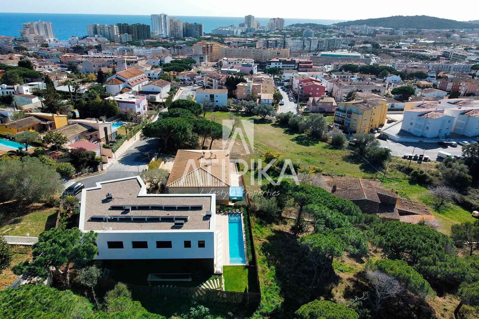 6 soveværelse Villa til leje i Platja d'Aro - € 9.900 (Ref: 8037957)