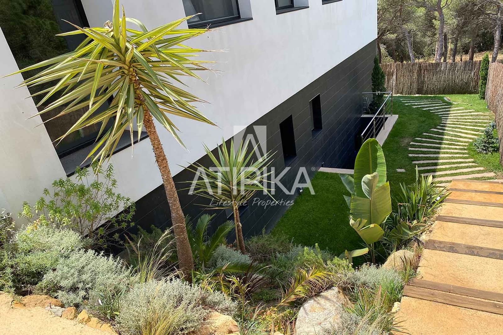 6 soveværelse Villa til leje i Platja d'Aro - € 9.900 (Ref: 8037957)