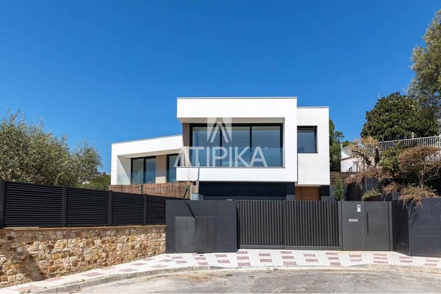 6 bedroom Villa for rent in Platja d'Aro, Castell-Platja d'Aro - € 9,900 (Ref: 8037957)