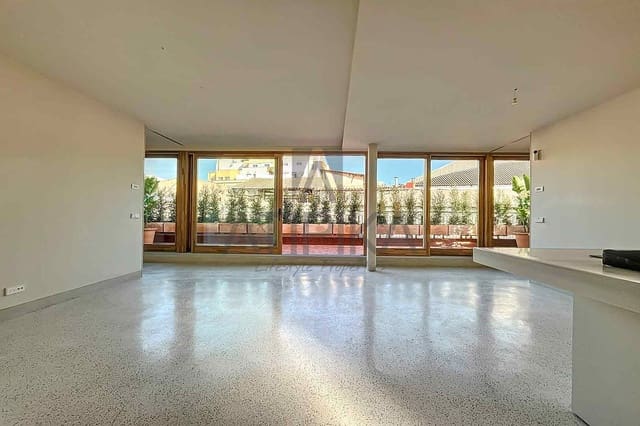 2 bedroom Apartment for sale in El Raval, Barcelona city - € 895,000 (Ref: 8048584)