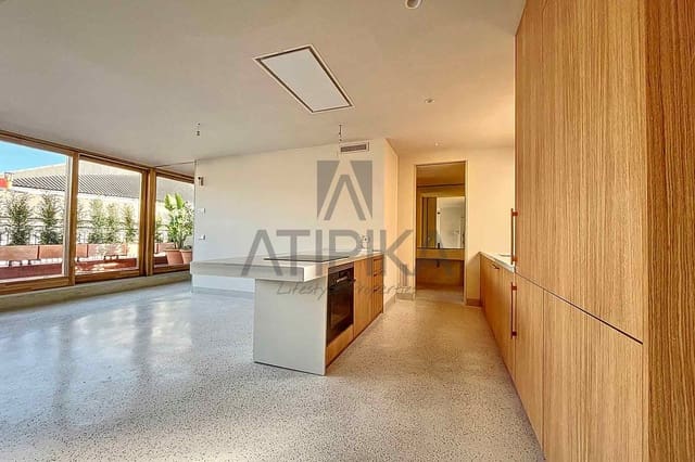2 bedroom Apartment for sale in El Raval, Barcelona city - € 895,000 (Ref: 8048584)