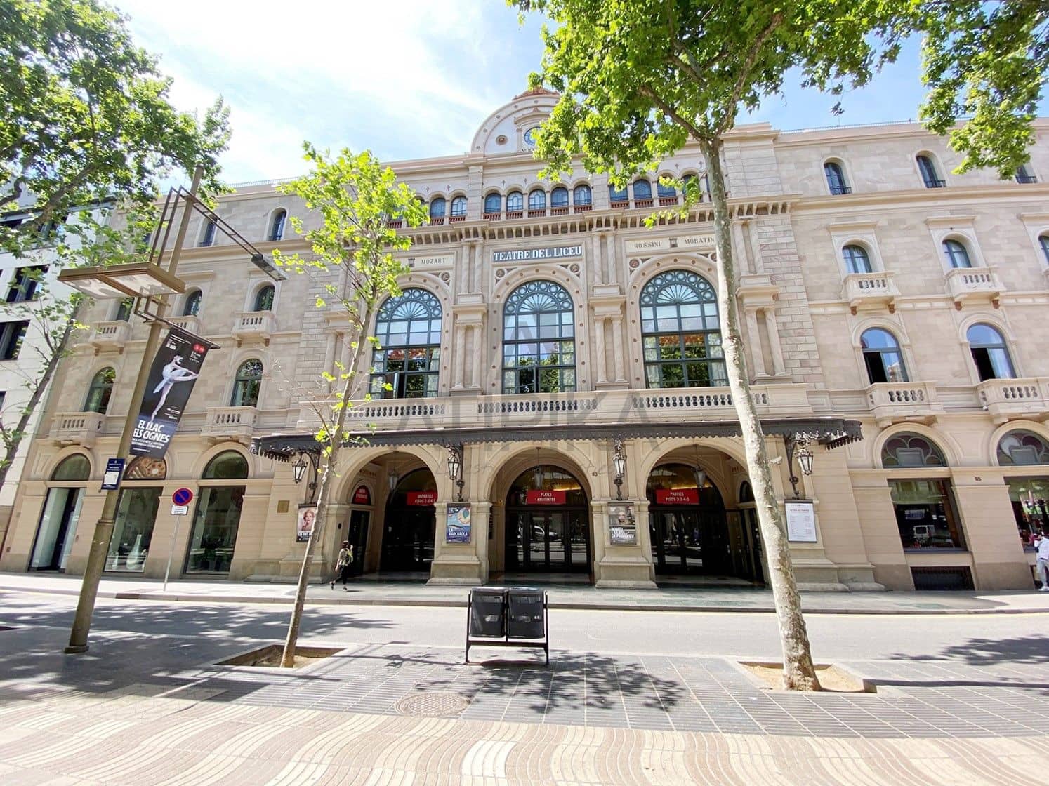 2 bedroom Apartment for sale in Barcelona city - € 830,000 (Ref: 8048586)
