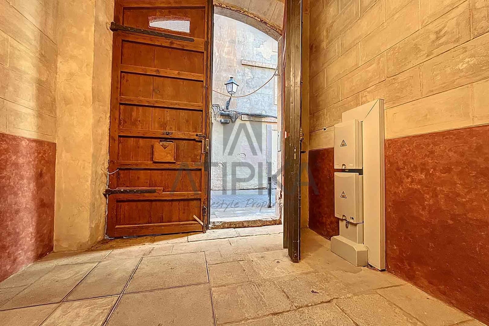 2 bedroom Apartment for sale in Barcelona city - € 830,000 (Ref: 8048586)