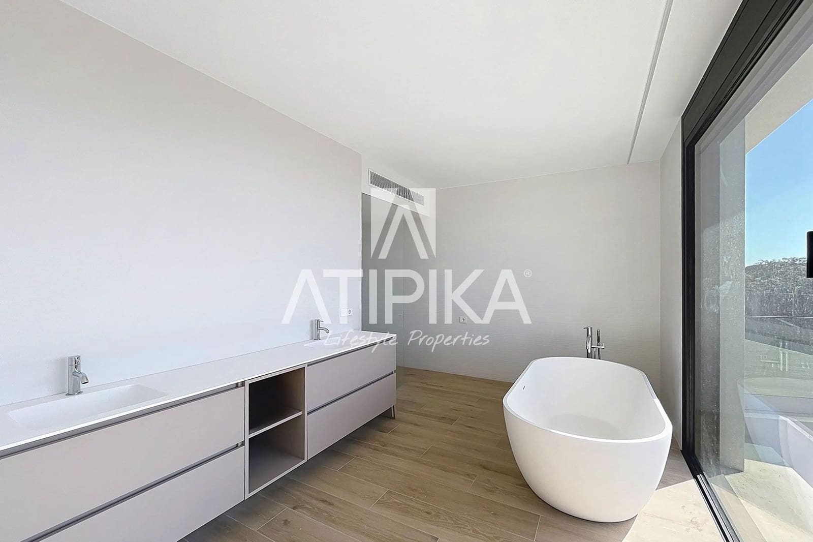 5 soveværelse Villa til salg i Cabrils med swimmingpool - € 2.100.000 (Ref: 8050898)