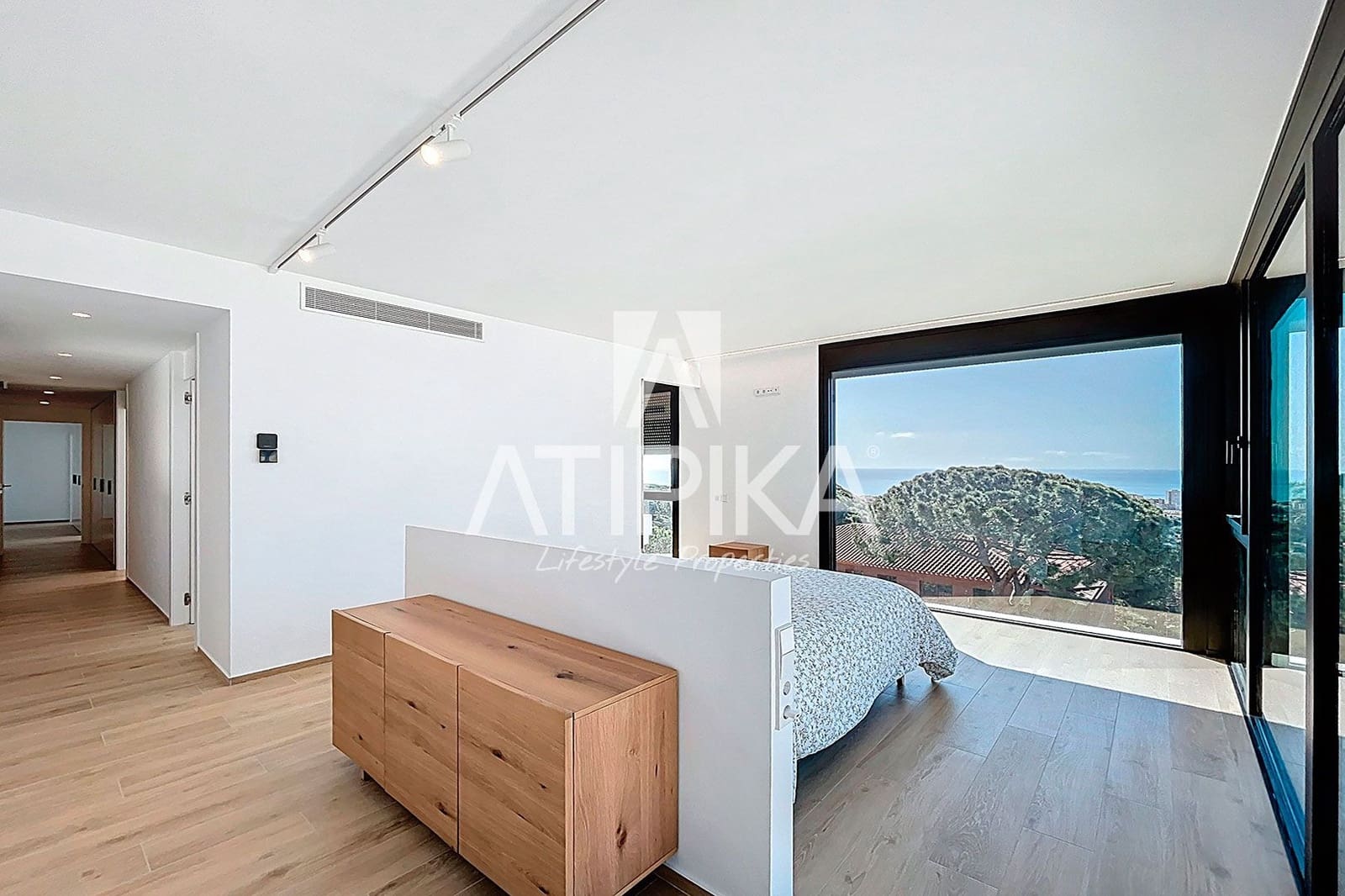 5 soveværelse Villa til salg i Cabrils med swimmingpool - € 2.100.000 (Ref: 8050898)