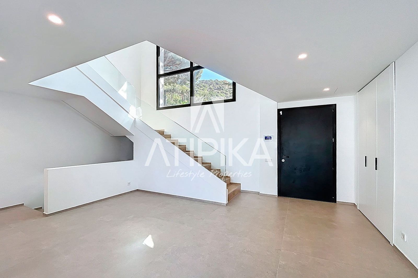 5 soveværelse Villa til salg i Cabrils med swimmingpool - € 2.100.000 (Ref: 8050898)