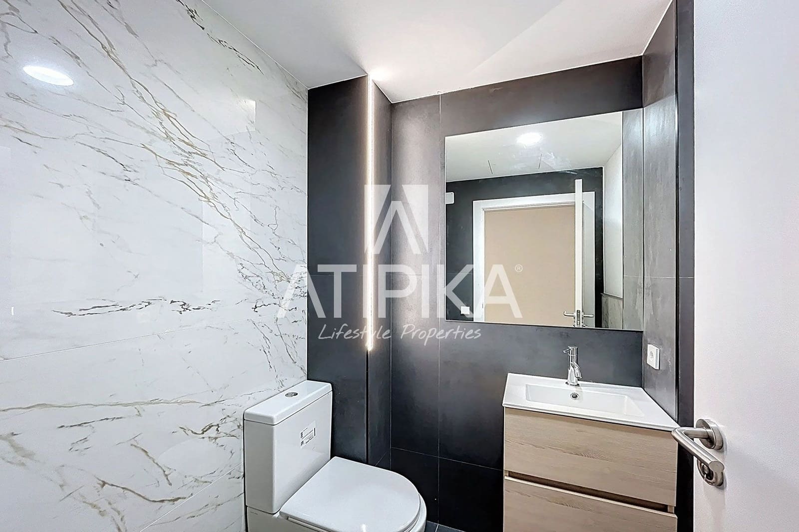 5 soveværelse Villa til salg i Cabrils med swimmingpool - € 2.100.000 (Ref: 8050898)