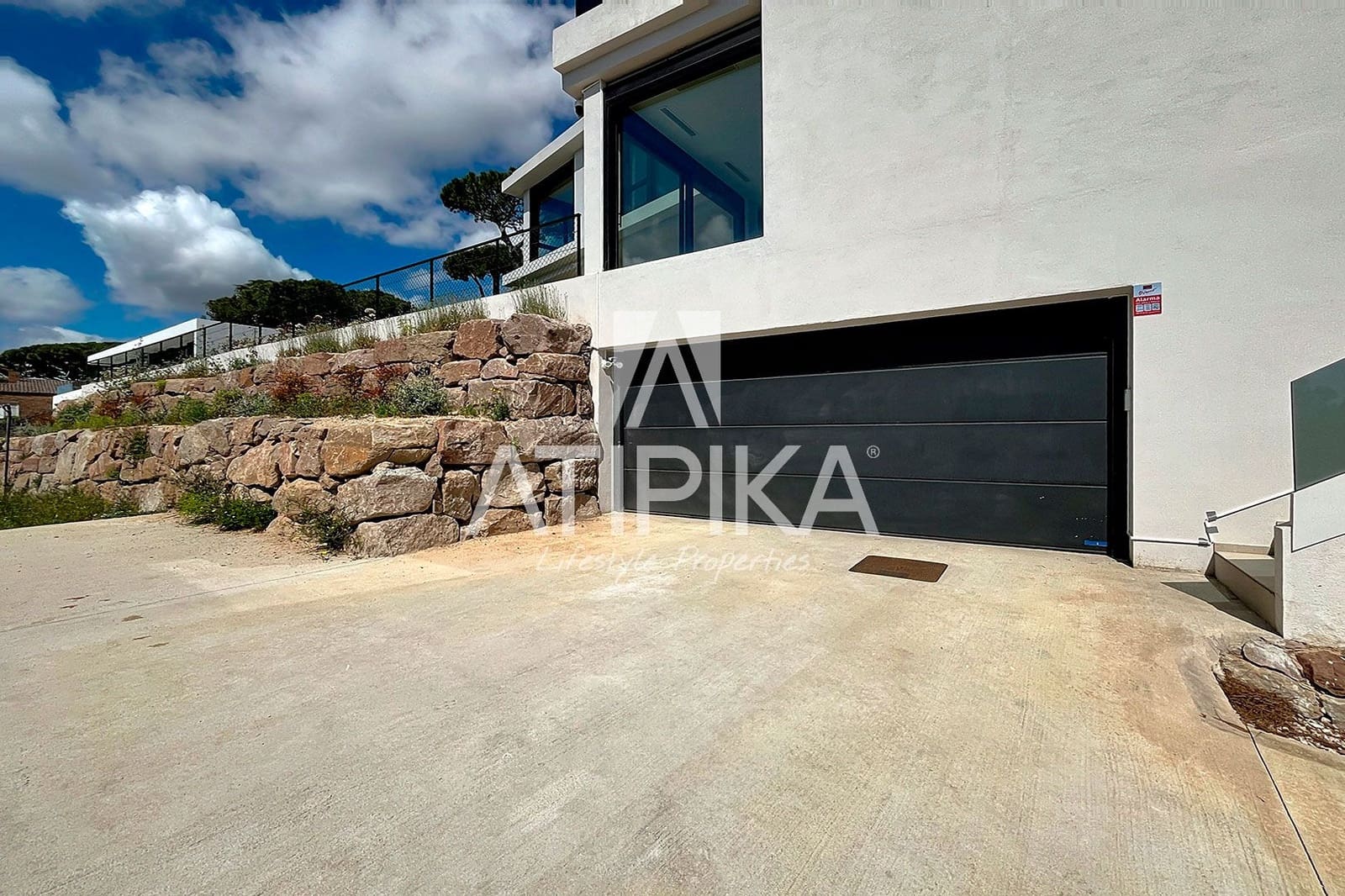 5 soveværelse Villa til salg i Cabrils med swimmingpool - € 2.100.000 (Ref: 8050898)