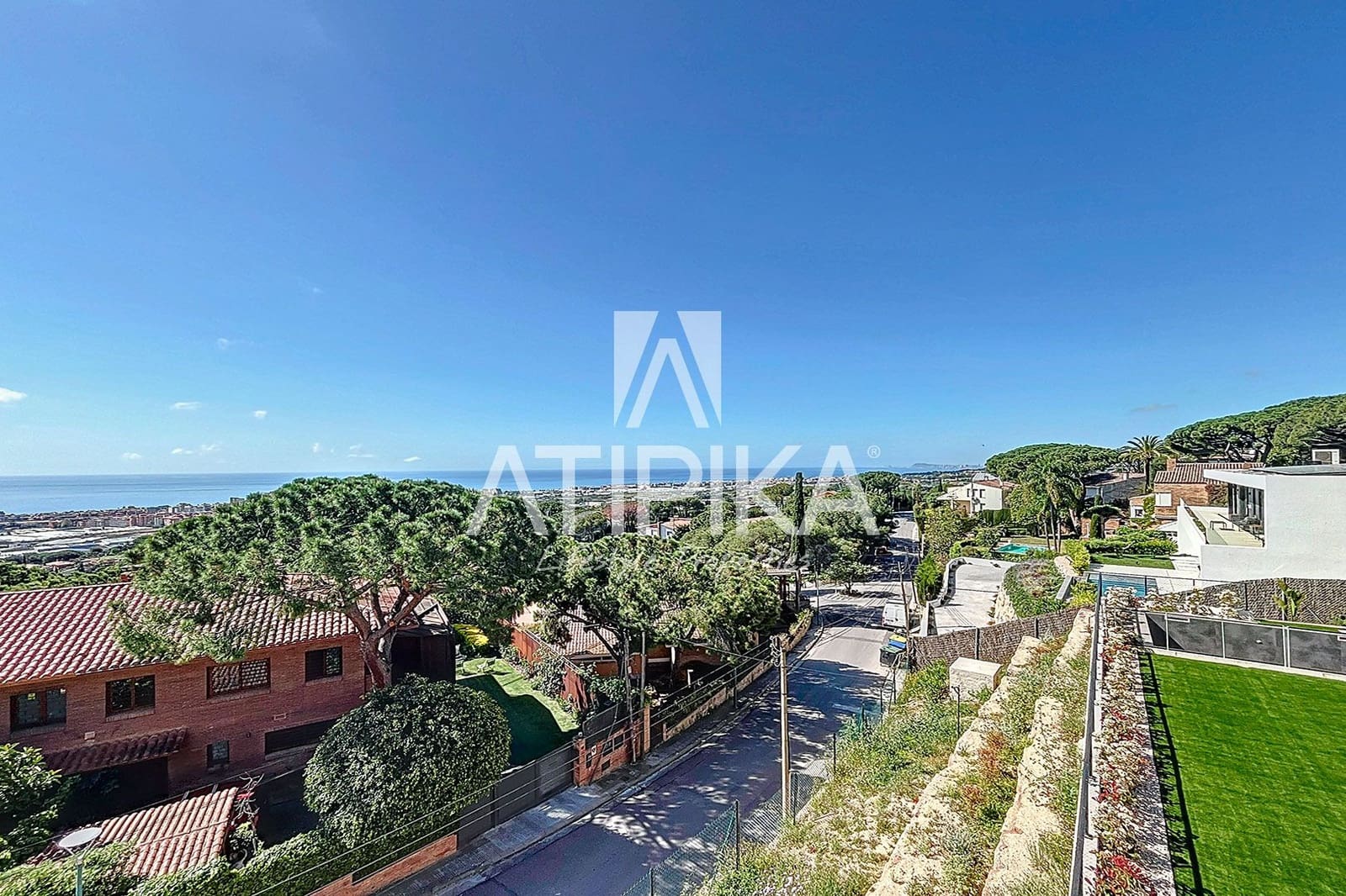 5 soveværelse Villa til salg i Cabrils med swimmingpool - € 2.100.000 (Ref: 8050898)