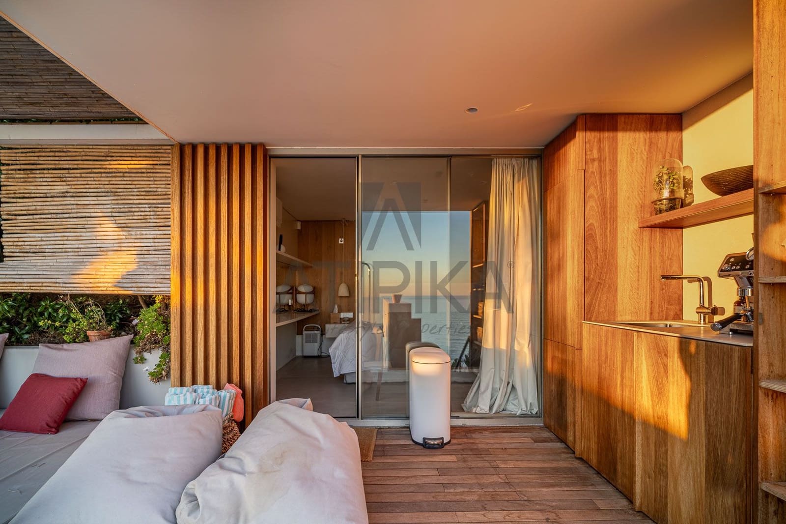 6 sovrum Villa till salu i Les Botigues de Sitges med pool - 2 550 000 € (Ref: 8065419)