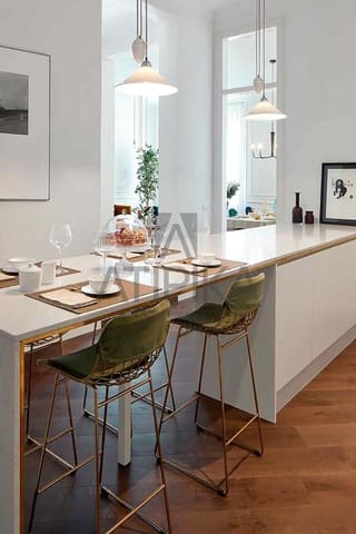 Apartamento de 2 habitaciones en Barcelona ciudad en venta - 1.145.000 € (Ref: 8114025)