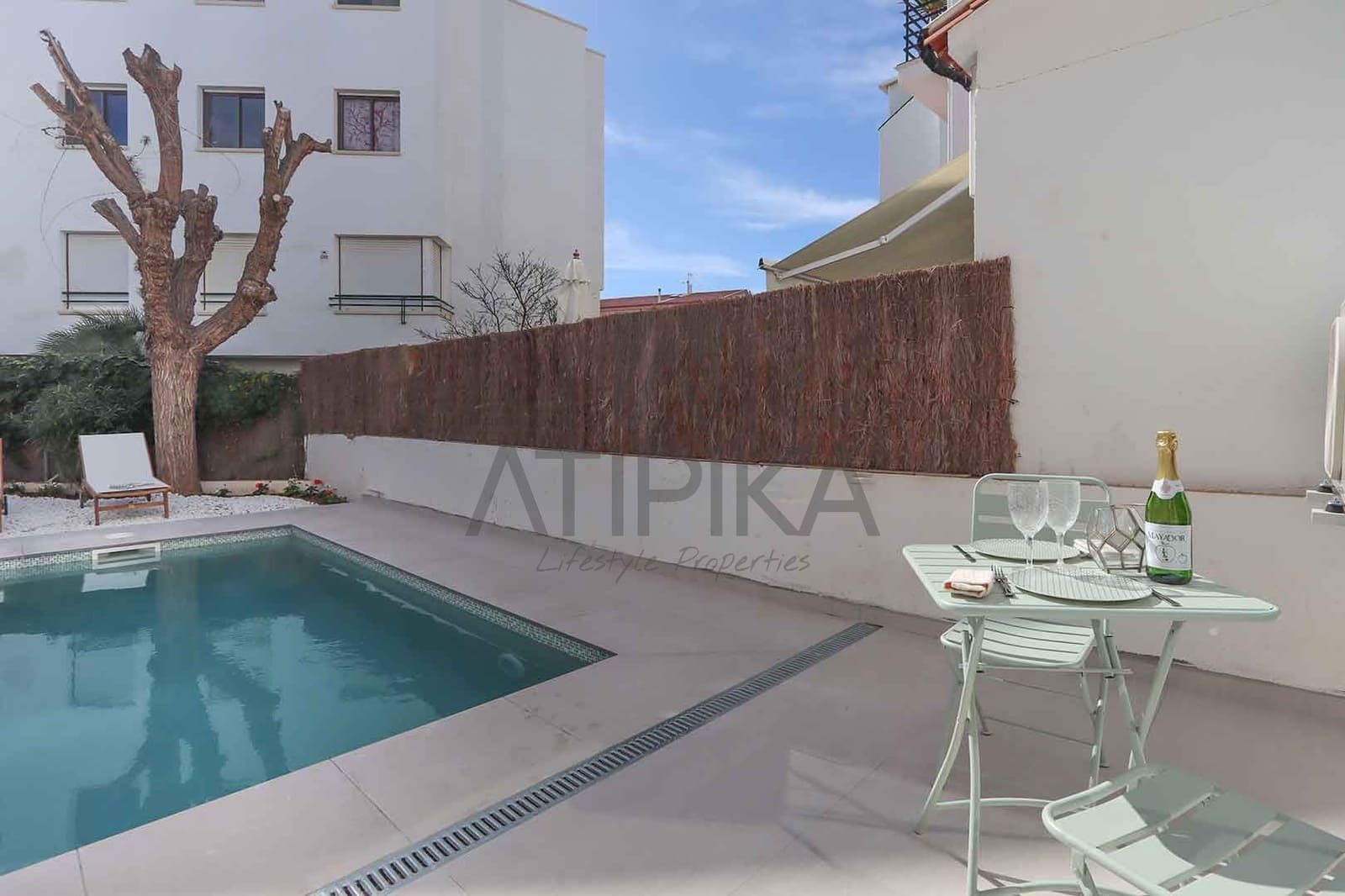 4 soverom Villa til salgs i Sitges med svømmebasseng - € 1 100 000 (Ref: 8147990)