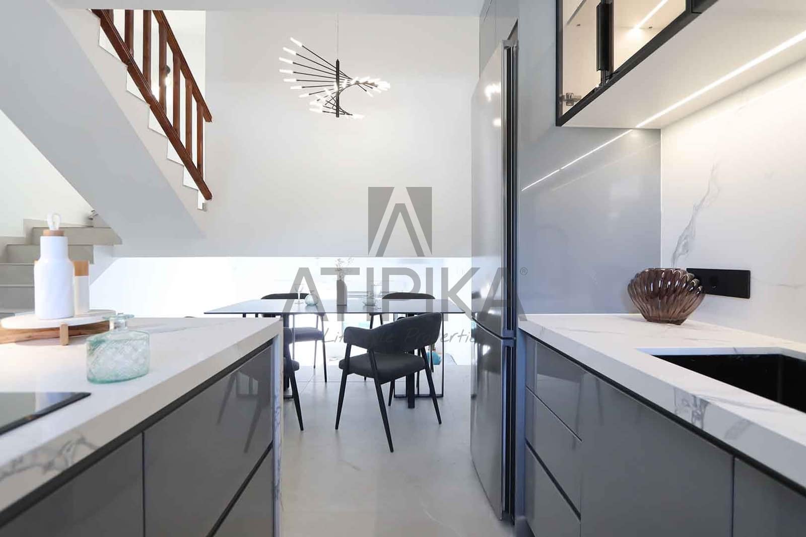 4 soverom Villa til salgs i Sitges med svømmebasseng - € 1 100 000 (Ref: 8147990)