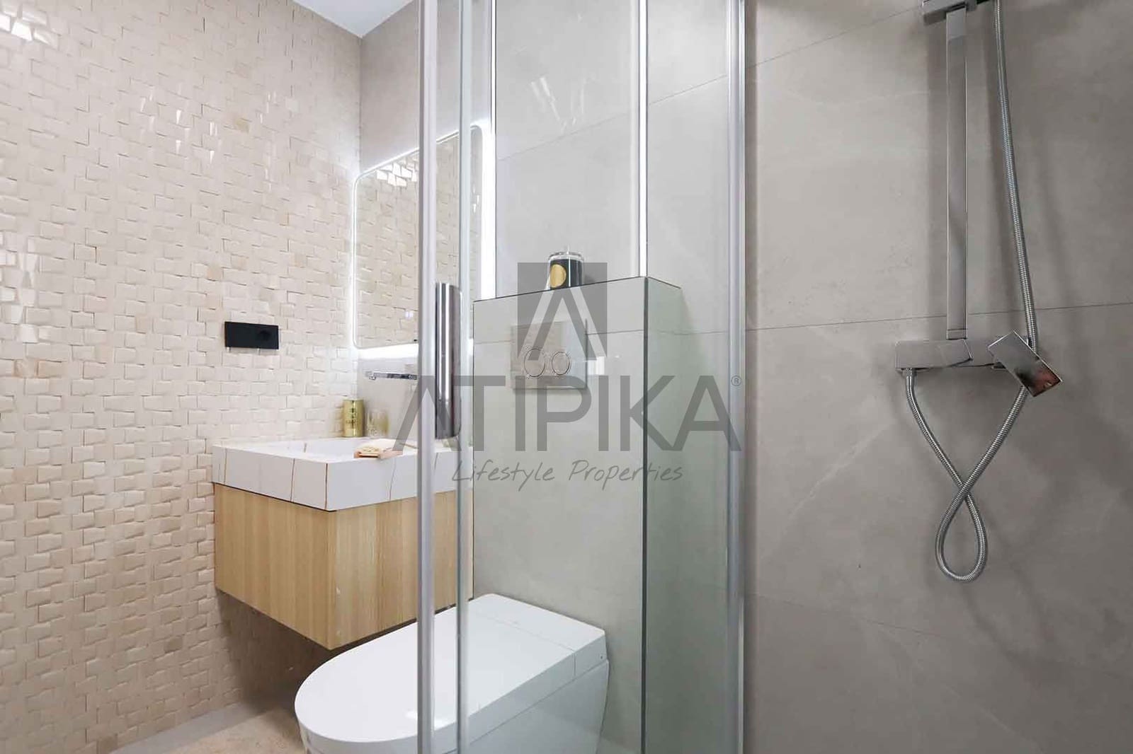 4 soverom Villa til salgs i Sitges med svømmebasseng - € 1 100 000 (Ref: 8147990)