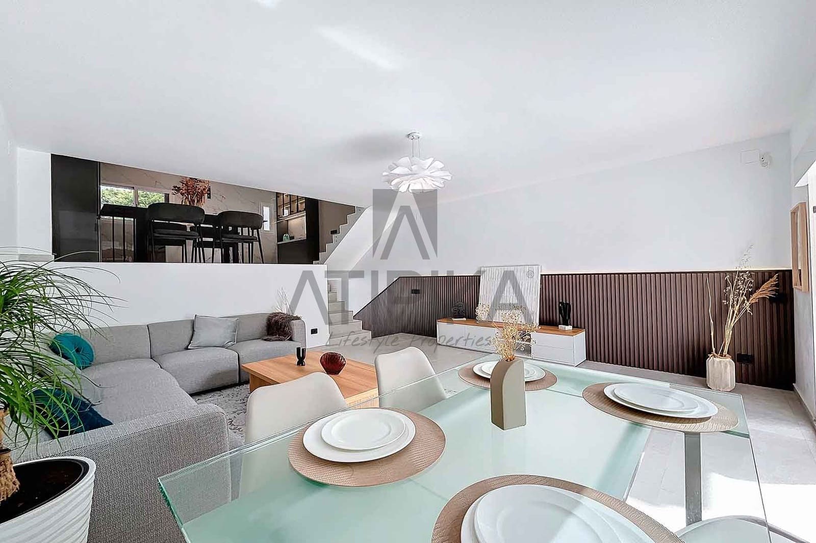 4 soverom Villa til salgs i Sitges med svømmebasseng - € 1 100 000 (Ref: 8147990)