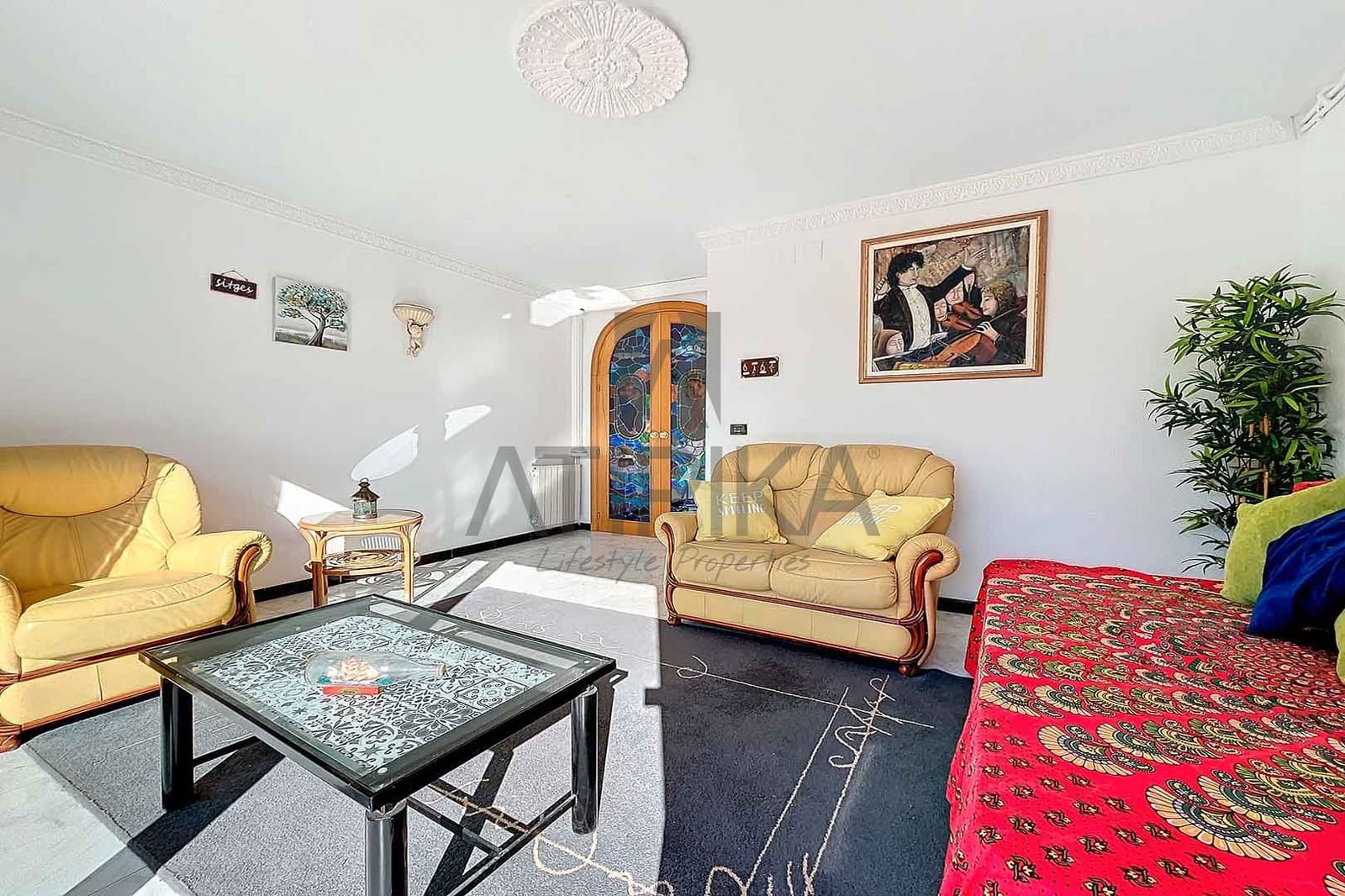 5 soverom Villa til salgs i Sitges med svømmebasseng - € 1 200 000 (Ref: 8147991)