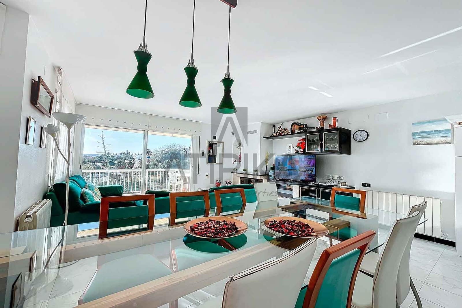 5 soverom Villa til salgs i Sitges med svømmebasseng - € 1 200 000 (Ref: 8147991)