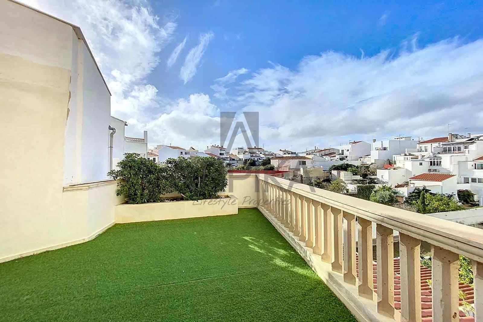 5 soveværelse Villa til salg i Mahon / Mao med swimmingpool - € 3.800.000 (Ref: 8152019)