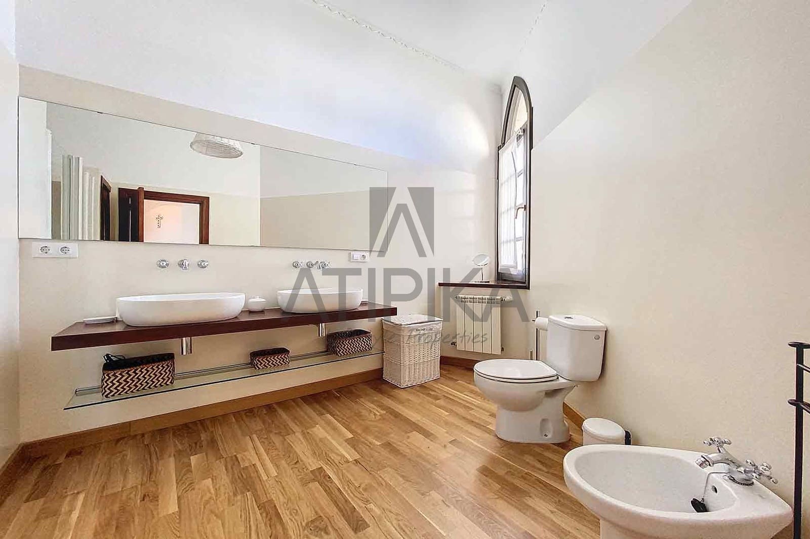 5 soveværelse Villa til salg i Mahon / Mao med swimmingpool - € 3.800.000 (Ref: 8152019)