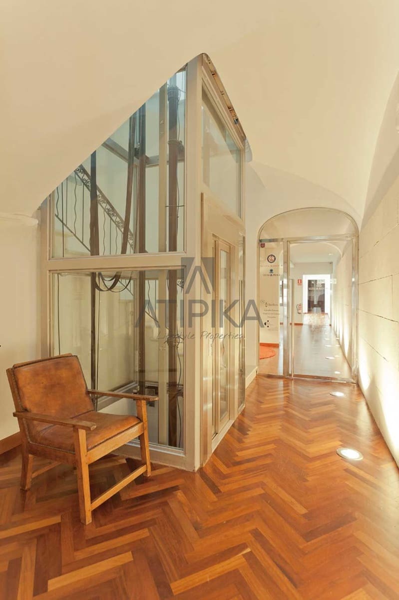 Kontor til salgs i Mahon / Mao - € 2 221 000 (Ref: 8152531)