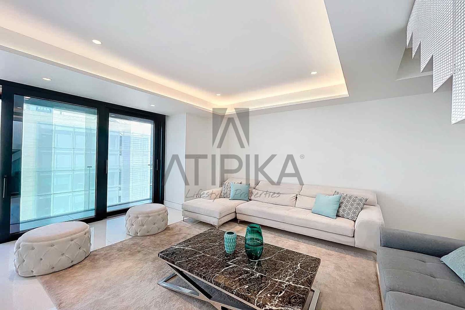 3 soveværelse Penthouse til salg i Barcelona by med swimmingpool - € 2.100.000 (Ref: 8267523)