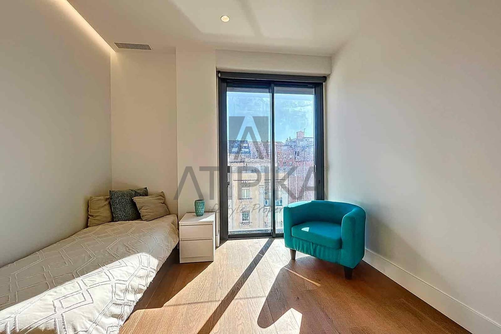 3 soveværelse Penthouse til salg i Barcelona by med swimmingpool - € 2.100.000 (Ref: 8267523)