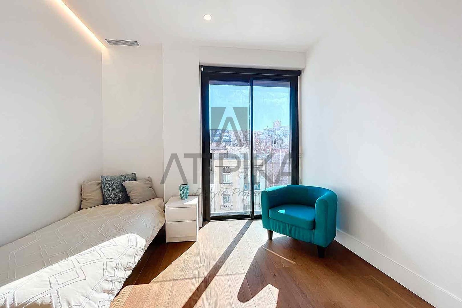 3 soveværelse Penthouse til salg i Barcelona by med swimmingpool - € 2.100.000 (Ref: 8267523)