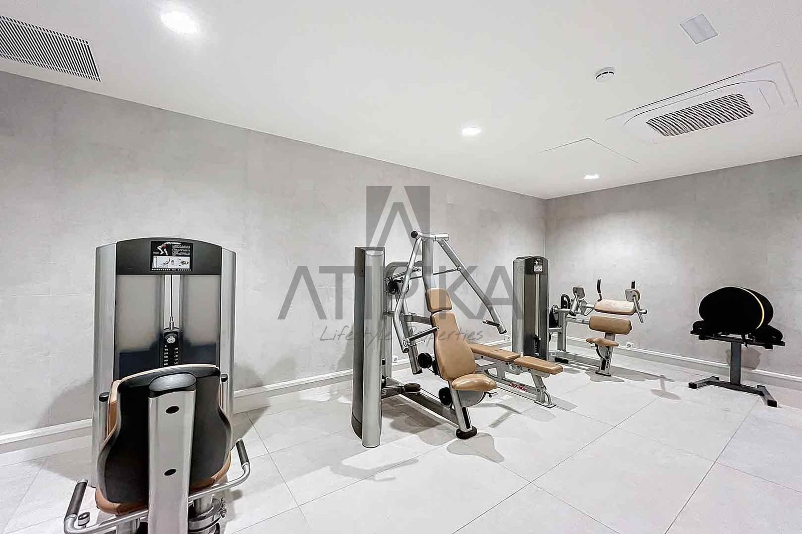 3 soveværelse Penthouse til salg i Barcelona by med swimmingpool - € 2.100.000 (Ref: 8267523)