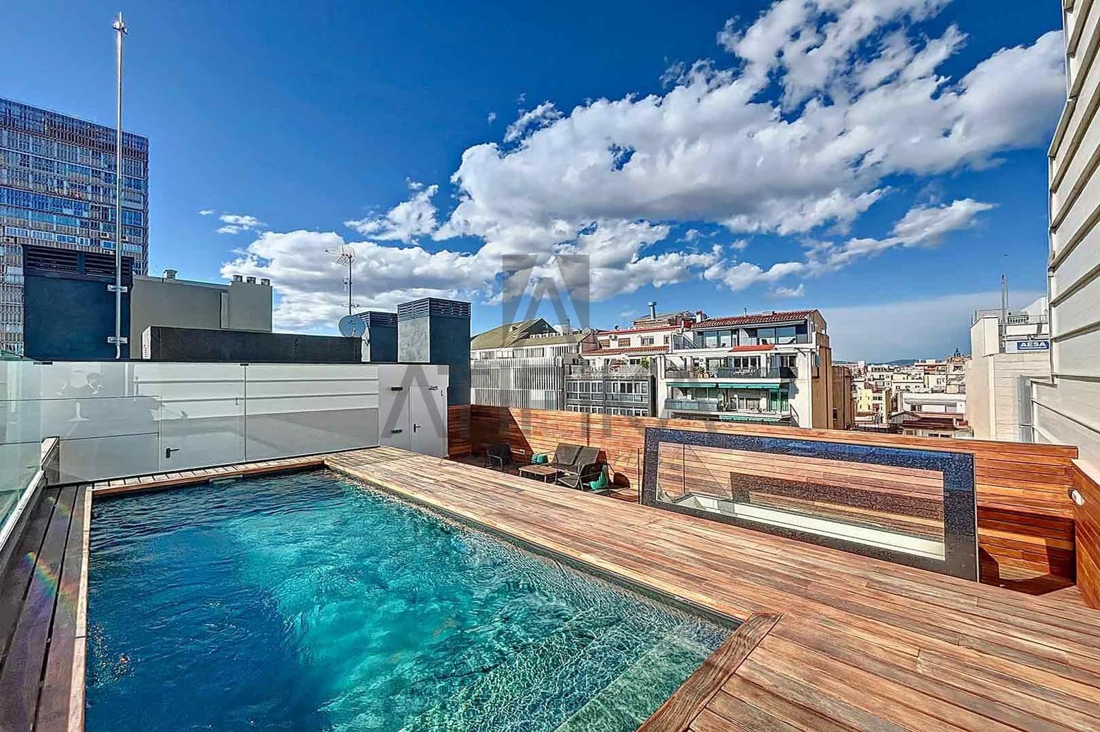 3 soveværelse Penthouse til salg i Barcelona by med swimmingpool - € 2.100.000 (Ref: 8267523)