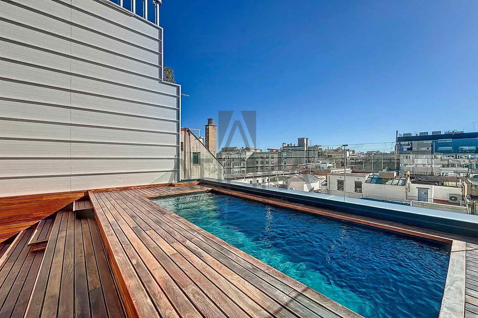 3 soveværelse Penthouse til salg i Barcelona by med swimmingpool - € 2.100.000 (Ref: 8267523)