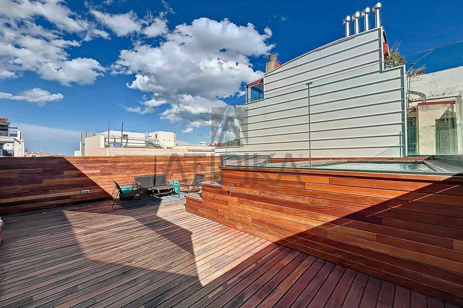 3 soveværelse Penthouse til salg i Barcelona by med swimmingpool - € 2.100.000 (Ref: 8267523)