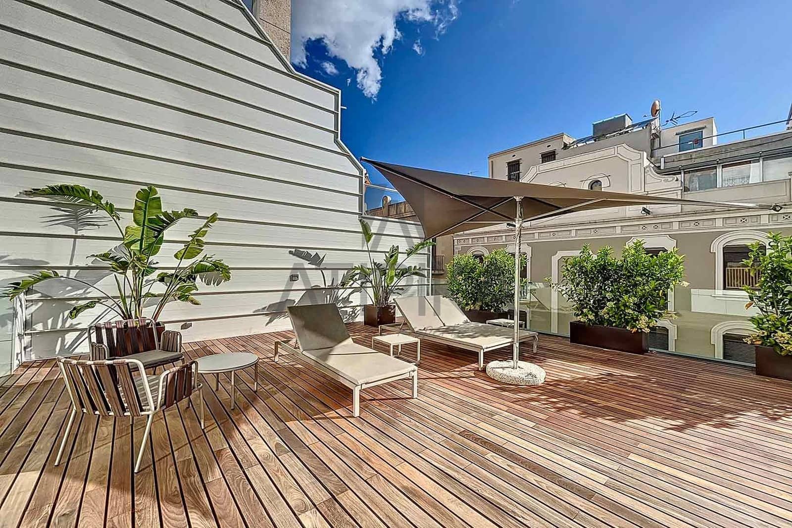 3 soveværelse Penthouse til salg i Barcelona by med swimmingpool - € 2.100.000 (Ref: 8267523)