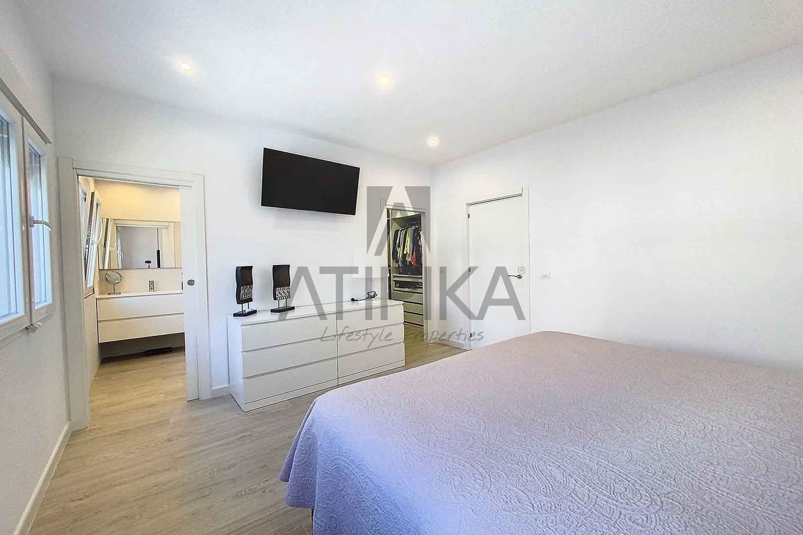 4 soveværelse Villa til salg i Mahon / Mao - € 650.000 (Ref: 8267525)