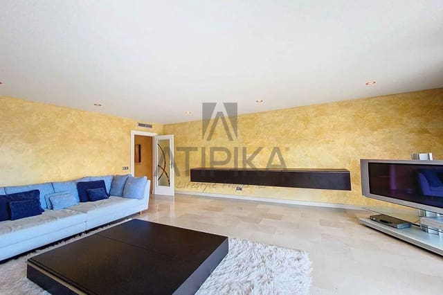 4 soveværelse Lejlighed til salg i Mahón / Maó - € 585.000 (Ref: 8297517)