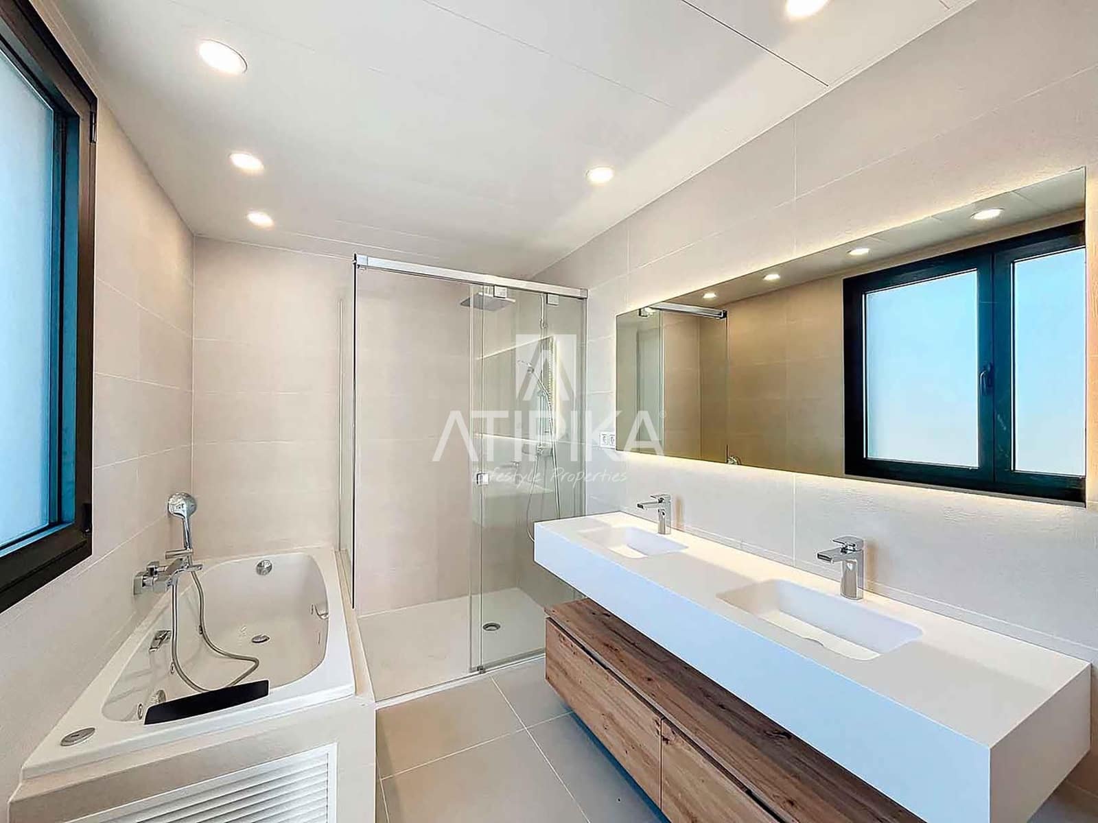 Chalet de 5 habitaciones en Sant Andreu de Llavaneres en venta con piscina - 1.390.000 € (Ref: 8312910)