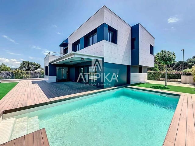 Chalet de 5 habitaciones en Sant Andreu de Llavaneres en venta con piscina - 1.390.000 € (Ref: 8312910)