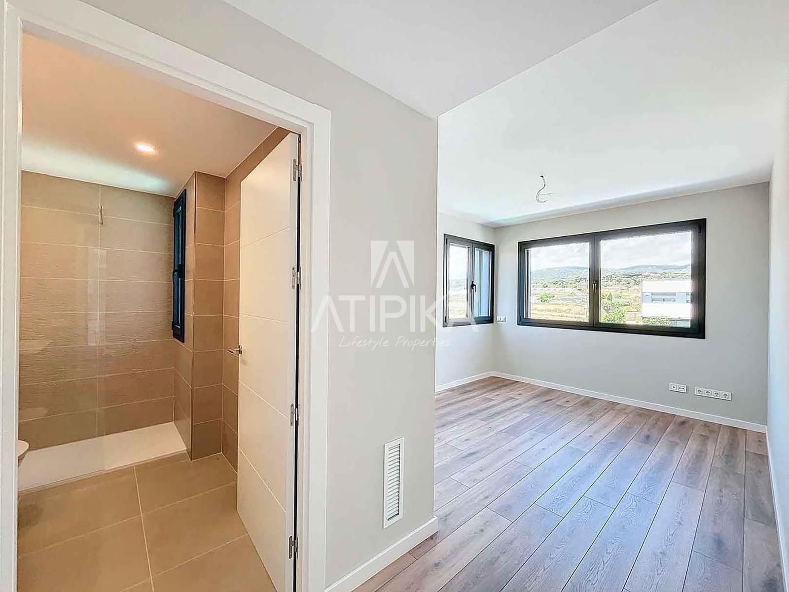 Chalet de 5 habitaciones en Sant Andreu de Llavaneres en venta con piscina - 1.390.000 € (Ref: 8312910)