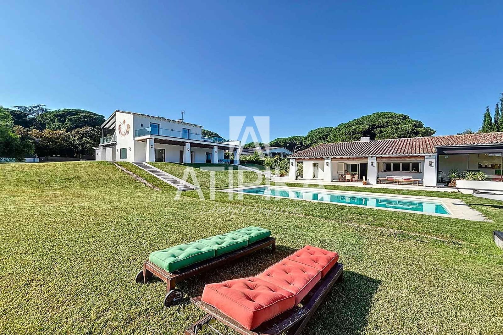 7 makuuhuone Huvila myytävänä paikassa Sant Andreu de Llavaneres mukana uima-altaan - 2 475 000 € (Ref: 8324059)